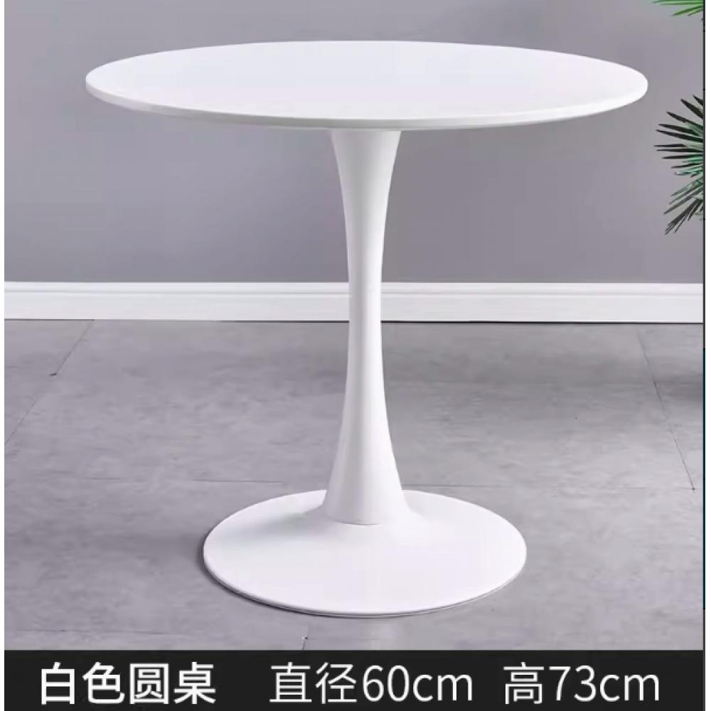 郁金香小圆桌子...